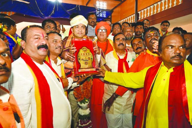 ಗೋವಾದಲ್ಲಿ ಕನ್ನಡಿಗರ 16 ನೇ ಸಾಂಸ್ಕೃತಿಕ ಸಮ್ಮೇಳನಕ್ಕೆ ಮುಖ್ಯಮಂತ್ರಿ ಪ್ರಮೋದ್ ಸಾವಂತ ಚಾಲನೆ   