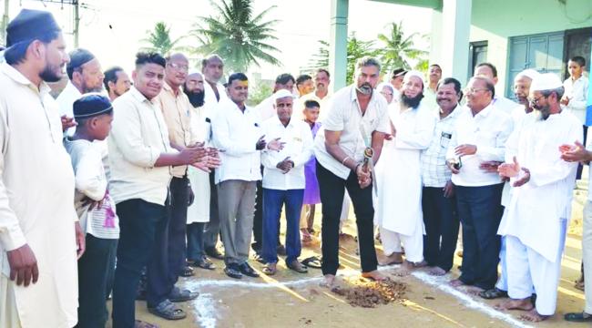 ಗುರ್ಲಹೊಸೂರ ಸರ್ಕಾರಿ ಉರ್ದು ಶಾಲೆಗೆ ನೂತನ ಕೊಠಡಿಗಳ ಭಾಗ್ಯ: ವಿಶ್ವಾಸ ವೈದ್ಯ 