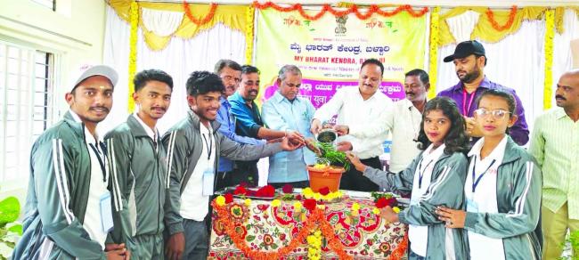 ಯುವಕರು ಕೌಶಲ್ಯಕ್ಕೆ ಒತ್ತು ನೀಡಿ: ಪಿ.ಎಸ್‌.ಹಟ್ಟಪ್ಪ 