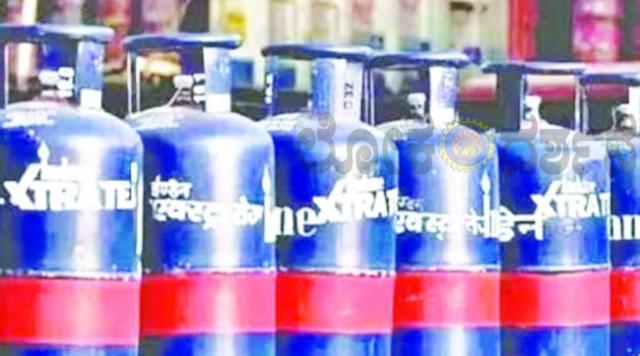 ಕಮರ್ಷಿಯಲ್ ಗ್ಯಾಸ್ ಸಿಲಿಂಡರ್ ಸಿಗದೆ ಹೋಟೆಲ್, ರೆಸಾರ್ಟಗಳು ಬಂದ್  