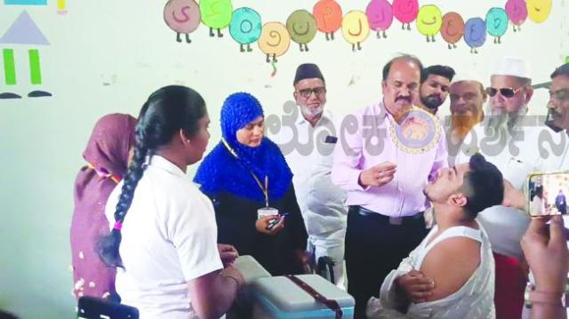 ಬಳ್ಳಾರಿ: ಹಜ್ ಯಾತ್ರಿಕರಿಗೆ ಆರೋಗ್ಯ ಜಾಗೃತಿ ಹಾಗೂ ಲಸಿಕಾ ಶಿಬಿರ 