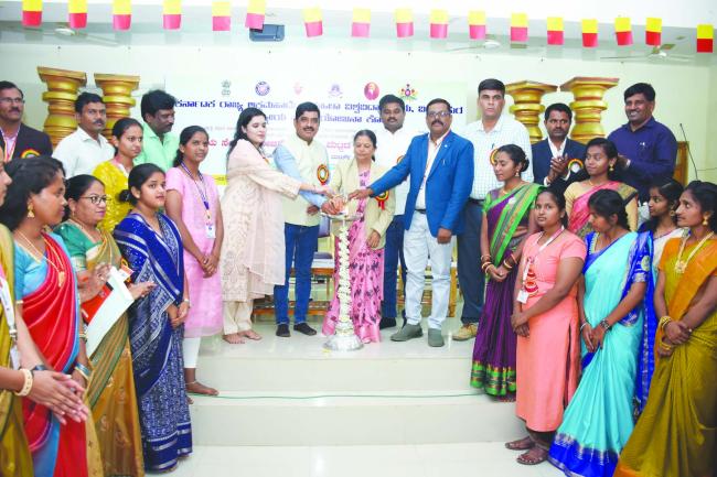 ಯುವಜನತೆ ಮನಸ್ಸು ಮಾಡಿದರೆ ದೇಶದ ಚಿತ್ರಣವನ್ನೆ ಬದಲಿಸಬಹುದು : ಡಾ.ಜಾವೀದ್ ಜಮಾದಾರ 