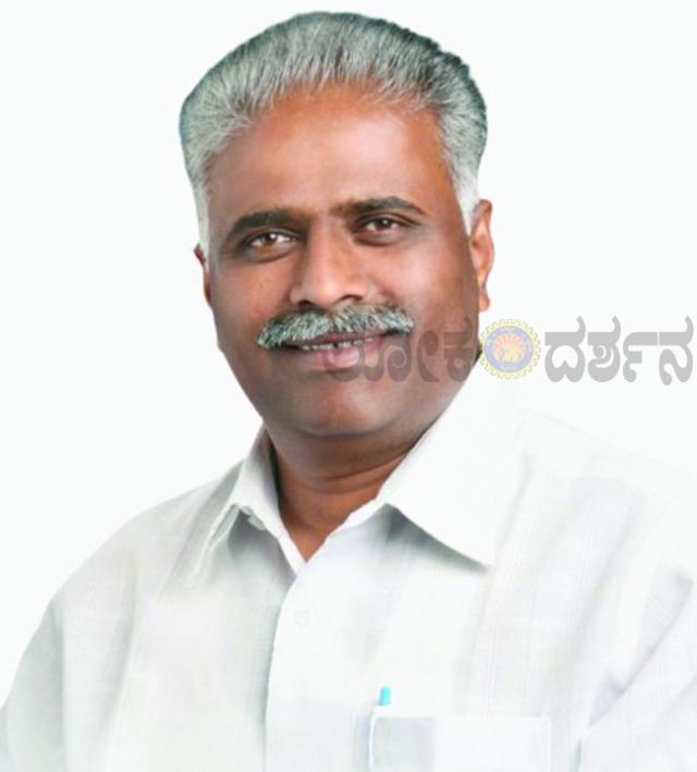 ರಾಜ್ಯ ಸರ್ಕಾರ ರೈಲು ಯೋಜನೆಗೆ ಭೂಮಿ ನೀಡಿಲ್ಲ : ಈರಣ್ಣ ಕಡಾಡಿ  