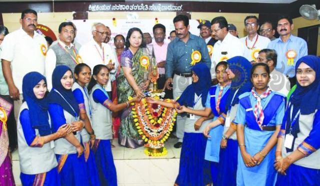 ವಿದ್ಯಾರ್ಥಿಗಳು ಭವಿಷ್ಯದ ಆಯ್ಕೆಯಲ್ಲಿ ಜಾಗೃತರಾಗಿರಬೇಕು: ಸ್ನೇಹಲ್‌. ಆರ್  