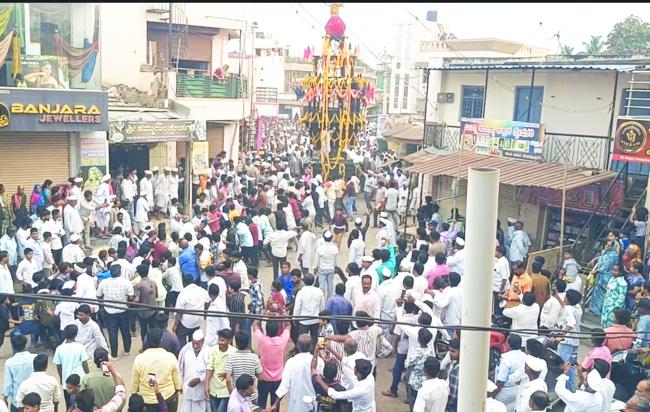 ಮಡಿವಾಳ ಮಾಚಿದೇವರ ಅದ್ದೂರಿ ರಥೋತ್ಸವ ಸಂಪನ್ನ