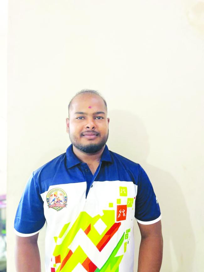 ಕಬ್ಬಡಿ ಪಂದ್ಯದಲ್ಲಿ ವಿಶಿಷ್ಟ ಚೇತನ ವಿದ್ಯಾರ್ಥಿ ವಿನಾಯಕ ಸಿದ್ದಪ್ಪ ಪೂಜಾರಿ   