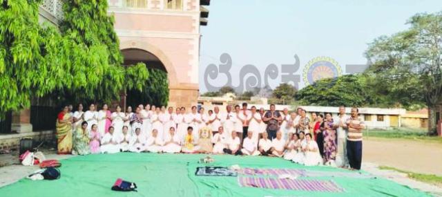 ಗದಗ ಜಿಲ್ಲಾ ಪತಂಜಲಿ ಯೋಗ ಸಮಿತಿಯಿಂದ ವಿಜೃಂಭಣೆಯ ಶ್ರೀ ರಾಮನವಮಿ ಆಚರಣೆ 