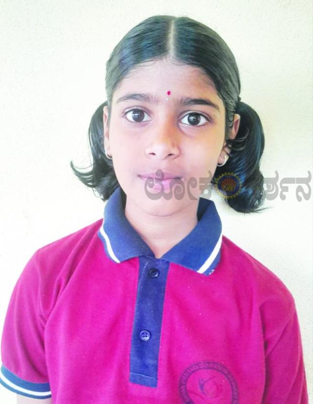 ನವೋದಯ ಆಯ್ಕೆ ಪರೀಕ್ಷೆಯಲ್ಲಿ ಅನನ್ಯ ಮುಗಳೊಳ್ಳಿ ಸಾಧನೆ