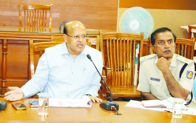 ಮುಂಗಾರು ಹಂಗಾಮಿನಲ್ಲಿ ರಸಗೊಬ್ಬರದ ಕೊರತೆಯಾಗದಿರಲಿ - ಜಿಲ್ಲಾಧಿಕಾರಿ ಡಾ. ಸುರೇಶ್ ಇಟ್ನಾಳ್ 