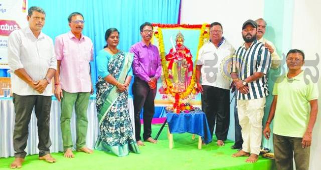 ಅಗ್ನಿಬನ್ನಿರಾಯರು ಸರ್ವಜನಾಂಗದ ಏಳಿಗೆಗಾಗಿ ಶ್ರಮಿಸಿದವರು: ಪ್ರಮೋದ ನಾಯ್ಕ 