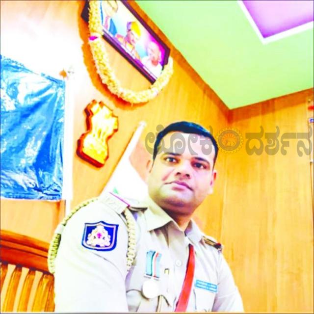 ಸಿಪಿಐ ರಮೇಶ ಛಾಯಗೋಳ ಅವರಿಗೆ ಒಲಿದ ಸಿಎಂ ಚಿನ್ನದ ಪದಕ 