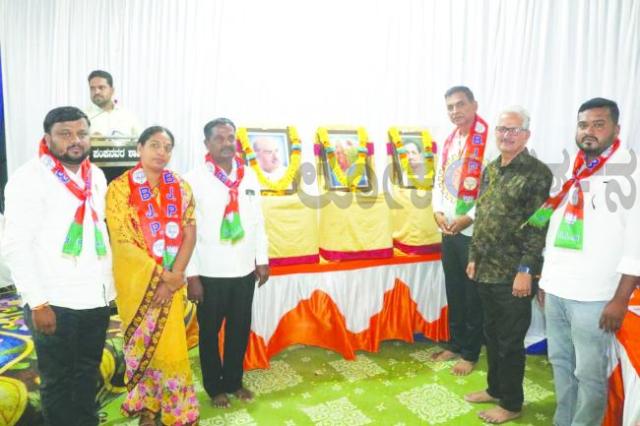 ಬೂತ್ ಮಟ್ಟದಲ್ಲಿ ಪಕ್ಷ ಸಂಘಟಿಸಿ, ಬಿಜೆಪಿಯನ್ನು ಗೆಲ್ಲಿಸಿ