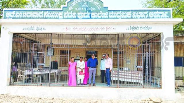 ಅಥರ್ಗಾ ತಾಂಬಾ ಎಸ್ ಎಸ್ ಎಲ್ ಸಿ ಪರೀಕ್ಷಾ ಕೇಂದ್ರಕ್ಕೆ:ಡಾ ಕನ್ನೂರ ಬೇಟಿ