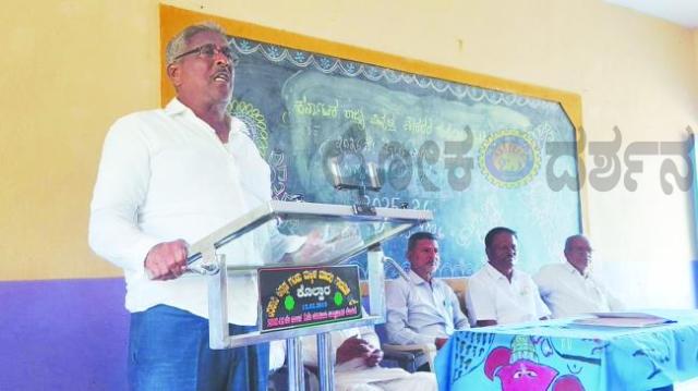 ನಿವೃತ್ತ ನೌಕರರ ಸಂಘದ ಮಾಸಿಕ ಸಭೆ 