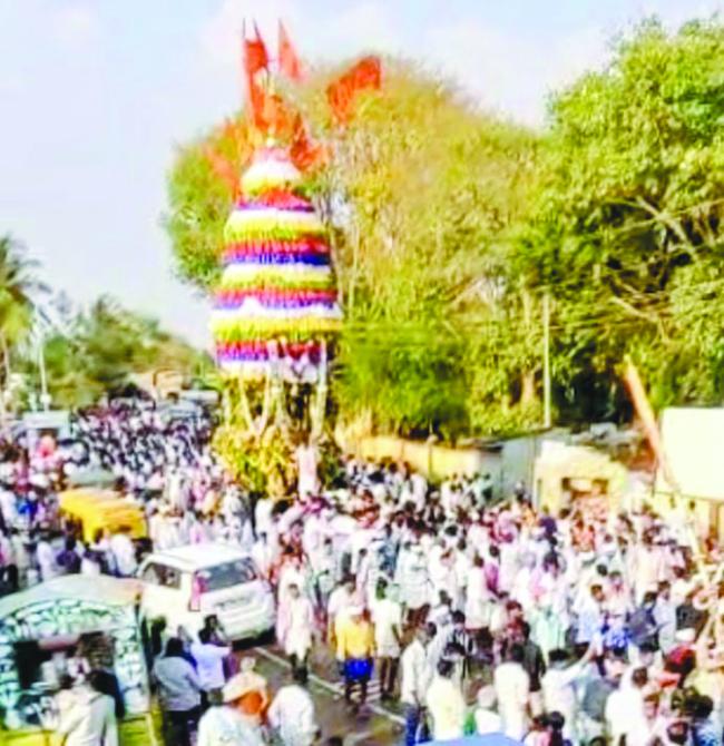 ಅದ್ದೂರಿಯಾಗಿ ನಡೆದ ಮರಡಿ ಬಸವೇಶ್ವರ ರಥೋತ್ಸವ 