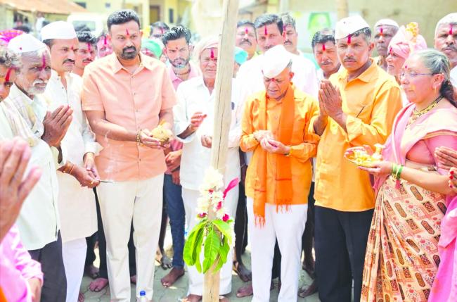 ತಾರಿಹಾಳ: ಜಾತ್ರೆಯ ವಿಧಿವಿಧಾನಗಳಿಗೆ ಚನ್ನರಾಜ ಚಾಲನೆ  