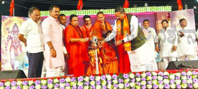 ಹಿಂದೂ ಸಂಸ್ಕೃತಿ ರಕ್ಷಣೆ ನಮ್ಮೆಲ್ಲರ ಕರ್ತವ್ಯ: ಶಾಸಕ ಯತ್ನಾಳ  