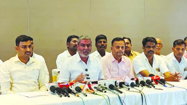 ಕೆ ಎಮ್ ಎಫ್ ಪ್ರಸಕ್ತ ವರ್ಷ 12.59 ಕೋಟಿ ರೂ. ಲಾಭ: ಬಾಲಚಂದ್ರ ಜಾರಕಿಹೊಳಿ  