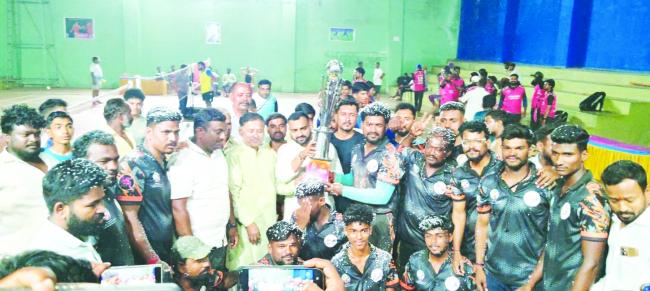 ಕ್ರೀಡೆಯಲ್ಲಿ ಸೋಲು, ಗೆಲುವು ಸಮನಾಗಿ ಸ್ವೀಕರಿಸುವ ಮನೋಭಾವ ಬೆಳೆಸಿಕೊಳ್ಳಿರಿ : ಭರತ್ ಬೊಮ್ಮಾಯಿ 