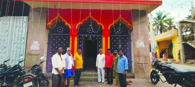 ವೀರಗಲ್ಲಿ ಶ್ರೀ ವೀರಭದ್ರೇಶ್ವರ ರಥೋತ್ಸವಕ್ಕೆ ಸಜ್ಜಾದ ಭಕ್ತ ಸಮೂಹ 