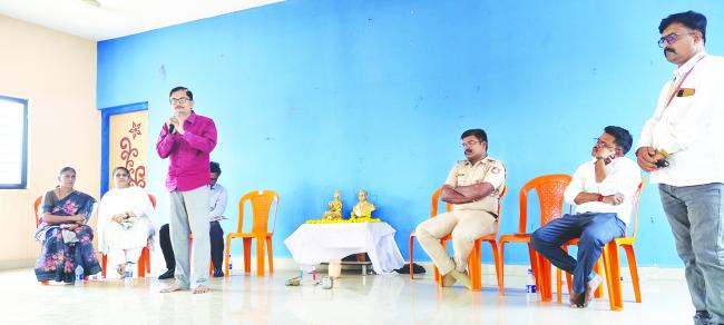 ಮಹಾನ್ ನಾಯಕರ ಜಯಂತಿಗೆ ಎಲ್ಲರ ಸಹಕಾರ ಅಗತ್ಯ : ತಹಶೀಲ್ದಾರ್ ರವೀಂದ್ರ ಹಾದಿಮನಿ