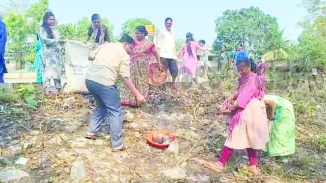 ಜೋಯಿಡಾ ತಾಲೂಕಿನಾದ್ಯಂತ ಏಕಕಾಲದಲ್ಲಿ ಸ್ವಚ್ಛತಾ ಕಾರ್ಯ