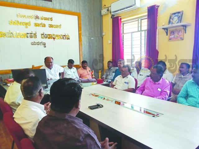  ಅಂಬೇಡ್ಕರ್ ಜಯಂತಿ ಅದ್ಧೂರಿ ಆಚರಣೆಗೆ: ತಹಶೀಲ್ದಾರ ಗುಂಡಪ್ಪಗೋಳ 