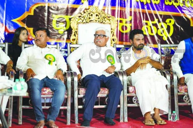 ವಿಶ್ವಕರ್ಮ ಅಭಿವೃದ್ಧಿ ನಿಗಮಕ್ಕೆ 50 ಕೋಟಿ ರೂ.ನವನಗರ ಕಾಳಿಕಾ ದೇವಸ್ಥಾನದ ವರ್ಧಂತಿ ಉತ್ಸವದಲ್ಲಿ ನಿಗಮದ ಅಧ್ಯಕ್ಷ ಪಿ .ಸುಜ್ಞಾನಮೂರ್ತಿ 