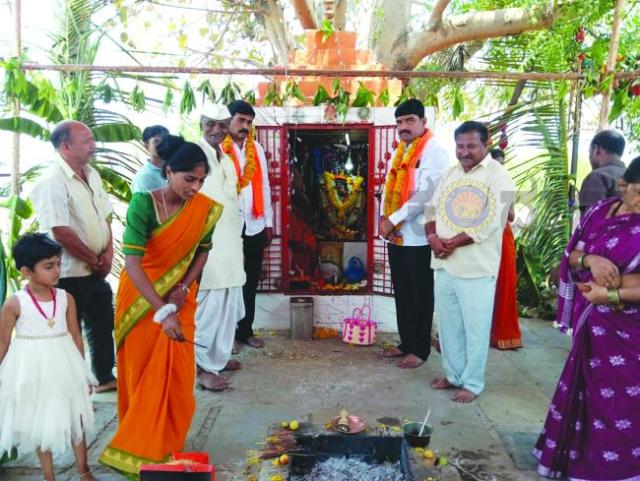 ಸಿಂದಗಿ ನಗರದ ಗಾಳಿ ಆಂಜನೆಯಸ್ವಾಮಿ ದೇವಸ್ಥಾನದಲ್ಲಿ  ವಿಜೃಂಭಣೆಯಿಂದ ನೆರವೇರಿದ ಹನುಮಜಯಂತಿ 