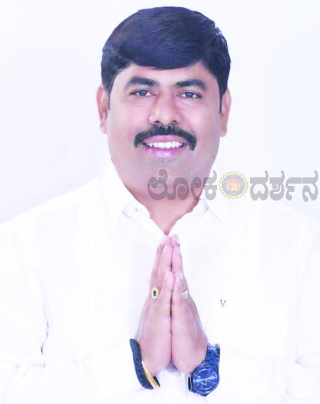 ರೈತರ ಜಮೀನಿನ ಫಲವತ್ತತೆಗೆಕೆರೆ ಹೂಳು ತೆಗೆಯುವುದು : ದುಂಡಿಗೌಡ್ರ 