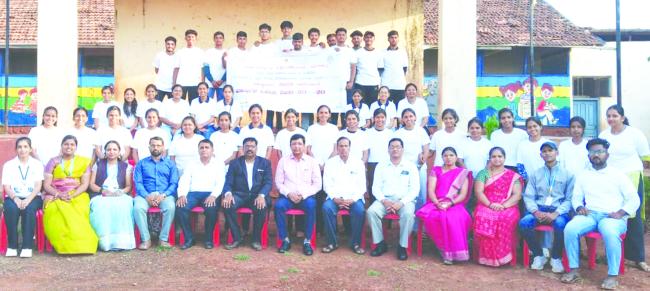 ಬಸ್ತವಾಡದಲ್ಲಿ ಬೆಳಗಾವಿಯ ಮಹಾವೀರ ಮಿರ್ಜಿ ಕಾಲೇಜಿನ ಎನ್‌ಎಸ್‌ಎಸ್ ಶಿಬಿರ  