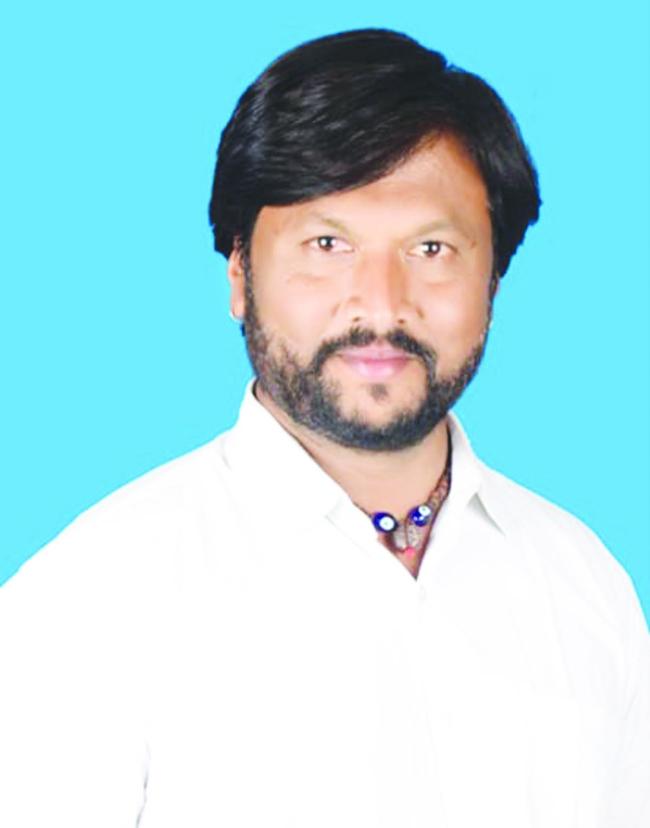 ಬಸವಕಲ್ಯಾಣದ ಹಡಪದ ಅಪ್ಪಣ್ಣನವರ ಅರಿವಿನ ಗುಹೆಯಲ್ಲಿ ಅನ್ಯ ಶರಣರ ಮೂರ್ತಿ ಸ್ಥಾಪನೆ