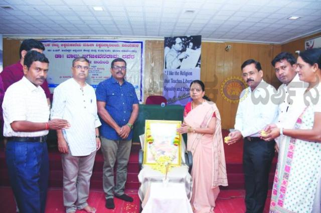   ದೇಶದ ಹಸಿವು ನೀಗಿಸಿದ ಮಹಾನ್ ನಾಯಕ ಡಾ.ಬಾಬುಜಗಜೀವನರಾಮ್‌: ಕುಲಪತಿ ಪ್ರೊ. ವಿಜಯಾ ಕೋರಿಶೆಟ್ಟಿ 