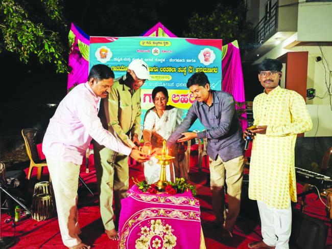 ಗುರು ಗಾನ ಲಹರಿಯಲ್ಲಿ ಶರಣಪ್ಪರಿಂದ ಜನಪದ ಸಂಗೀತ ಕಾರ್ಯಕ್ರಮಗಳು  