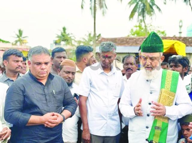 ತಾಲೂಕಿನ 2.20 ಕೋಟಿ ವೆಚ್ಚದ ವಿವಿಧ ಕಾಮಗಾರಿಗಳಿಗೆ ಸಚಿವ ಜಾರಕಿಹೊಳಿ ಚಾಲನೆ 