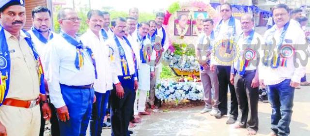 ನೊಂದವರ ಧ್ವನಿ ಅಂಬೇಡ್ಕರ  