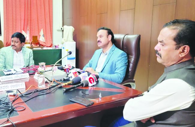 ಎ.23ರಂದು  ಕರ್ನಾಟಕ ವಿಶ್ವವಿದ್ಯಾಲಯದ 75ನೇ ವಾರ್ಷಿಕ ಘಟಿಕೋತ್ಸವ 