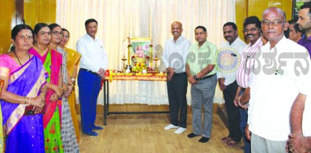 ಸರಳವಾಗಿ ಶಂಕರಾಚಾರ್ಯರ ಜಯಂತಿ  