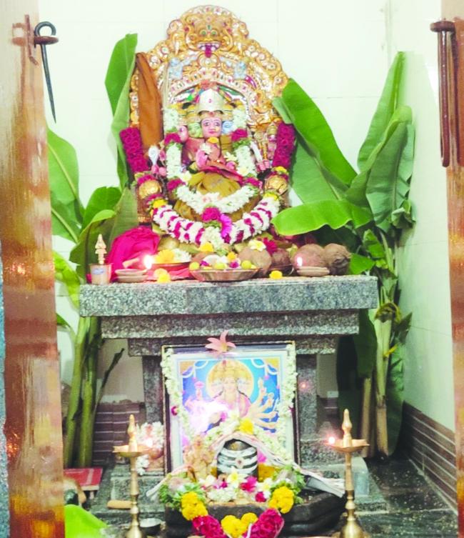 ಶ್ರದ್ಧಾಭಕ್ತಿಯಿಂದ ಗಾಯತ್ರಿದೇವಿ ಮೂರ್ತಿ ಪ್ರತಿಷ್ಠಾಪನೆ  