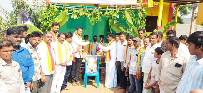 ಕುಡಿಯುವ ನೀರಿನ ದಾಹ ನೀಗಿಸಲು ಅರವಟ್ಟಿಗೆ ಅವಶ್ಯಕ : ಹೊಸಕೋಟೆ ಜಗದೀಶ 