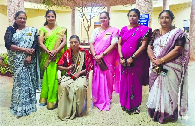 ಖಾಕಿ ಗೌರವಕ್ಕೆ ಸ್ತ್ರೀಶಕ್ತಿಯ ನಮನ