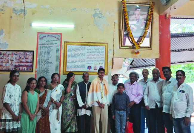 ಹುಬ್ಬಳ್ಳಿ ಕಲ್ಯಾಣ ನಗರದ ರಂಗಮಂದಿರ ದಲ್ಲಿ ವಿಶ್ವಗುರು ಬಸವಣ್ಣನವರ ಜಯಂತ್ಯೋತ್ಸವ 