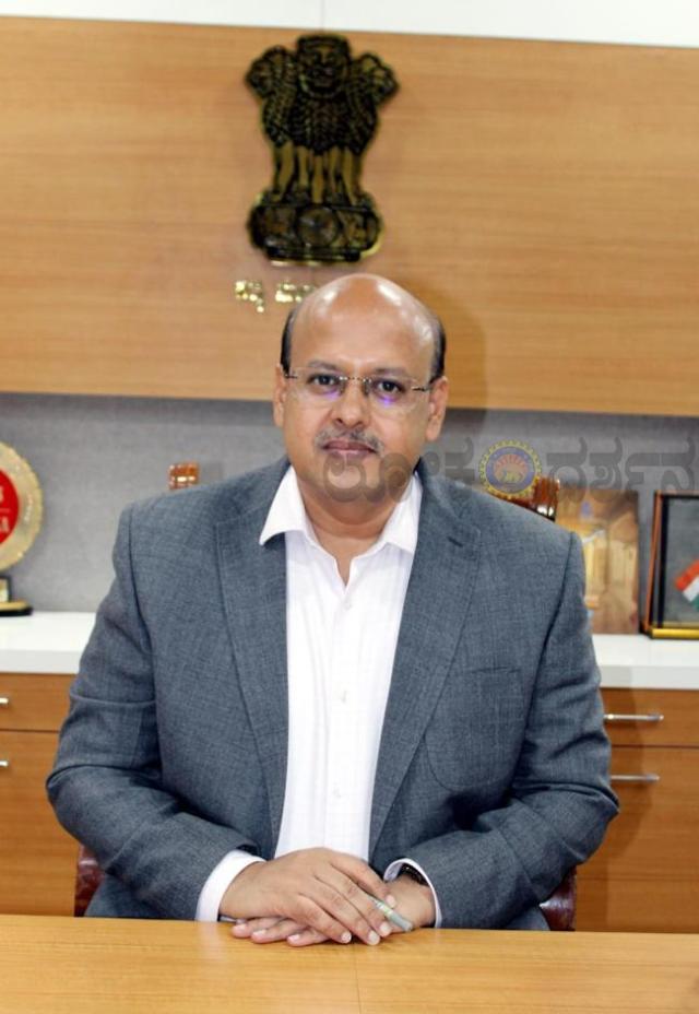 ಶ್ರೀ ಹುಲಿಗೆಮ್ಮ ದೇವಿ ದೇವಸ್ಥಾನದ ಜಾತ್ರಾ ಮಹೋತ್ಸವಕ್ಷೇತ್ರದಲ್ಲಿ ಸ್ವಚ್ಛತೆ ಮತ್ತು ನದಿಗೆ ನೀರು ಹರಿಸಲು ಕ್ರಮ ಕೈಗೊಳ್ಳಿ: ಡಾ. ಸುರೇಶ ಇಟ್ನಾಳ 