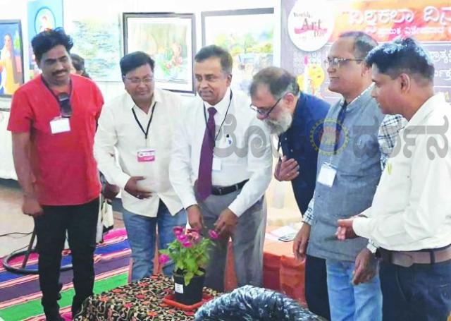 ಸಮಾಜಕ್ಕೆ ಚಿತ್ರಕಲಾವಿದರ ಕೊಡುಗೆ ಅಪಾರ : ಡಾ. ಜಾಲಿ  