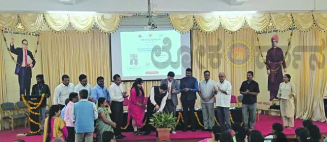 ಸ್ಪರ್ಧಾತ್ಮಕ ಪರೀಕ್ಷೆಯ ಸಿದ್ಧತೆಗೆ ಸ್ಥಿರತೆ ಮತ್ತು ಶಿಸ್ತು ಬಹಳ ಮುಖ್ಯ : ಕಿರಣ ಕಮತೆ 