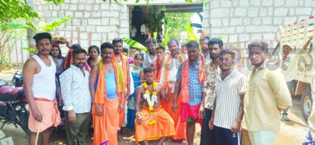 ಸಂಭ್ರಮದ ಕಾಳಮ್ಮ ದೇವಿ ಮಹೋತ್ಸವ : ಶಸ್ತ್ರದೊಂದಿಗೆ ವಿಶಿಷ್ಟ ಹರಕೆ ತೀರಿಸಿದ ಭಕ್ತರು  