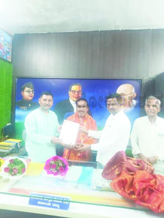 ಜಿಲ್ಲಾ ಗೌರವ ಅಧ್ಯಕ್ಷರಾಗಿ ಶ್ರೀಮಂತ್ ಪವಾರ್ ಆಯ್ಕೆ 