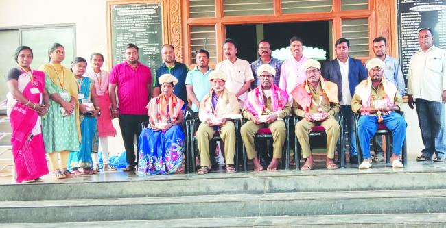 ಕಾರ್ಮಿಕರು ನಮ್ಮ ದೇಶದ ಬೆನ್ನೆಲುಬು : ಮಾಕಪ್ಪನವರ 