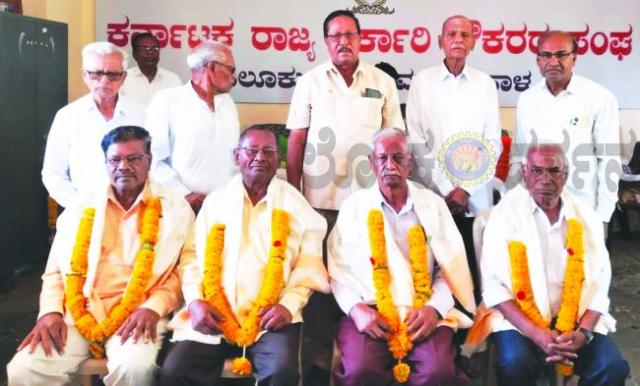 ಕೋಪ ತಾಪ ತೊರೆದು ಸಮಾಧಾನಿಯಾಗಿರಬೇಕು : ಪ್ರೊ.ಬಿ.ಎಮ್‌.ಹಿರೇಮಠ  