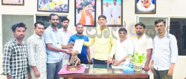 ಇಡಿ ಮತ್ತು ಟಿಇಟಿ ಪ್ರಮಾಣ ಪತ್ರ ಪಡೆದವರಿಗೆ ನೇಮಕಾತಿ ಹೊರಡಿಸಬೇಕೆಂದು ಮನವಿ  